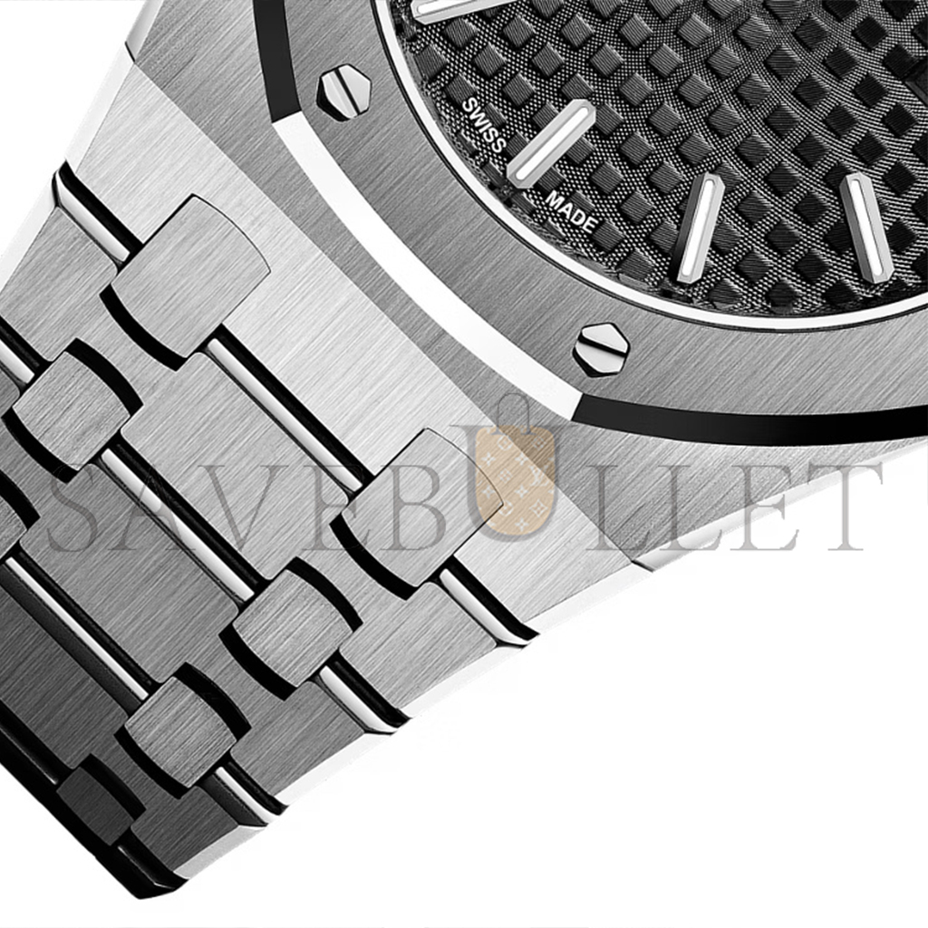audemars P*g*et royal oak quartz watch 67650st.oo.1261st.01